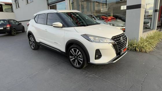 NISSAN KICKS 1.6 16V FLEXSTART ADVANCE XTRONIC NISSAN KICKS 1.6 16V FLEXSTART ADVANCE XTRONIC